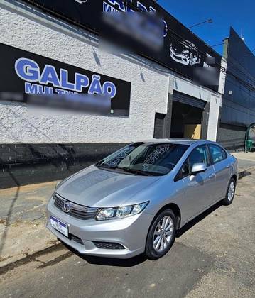 HONDA CIVIC 1.8 LXS 16V FLEX 4P AUTOMÁTICO